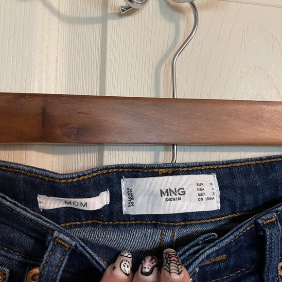 Mango MNG Denim Womens Blue Dark Wash High Rise Ankle Mom Jeans Size 4 - Picture 2 of 8